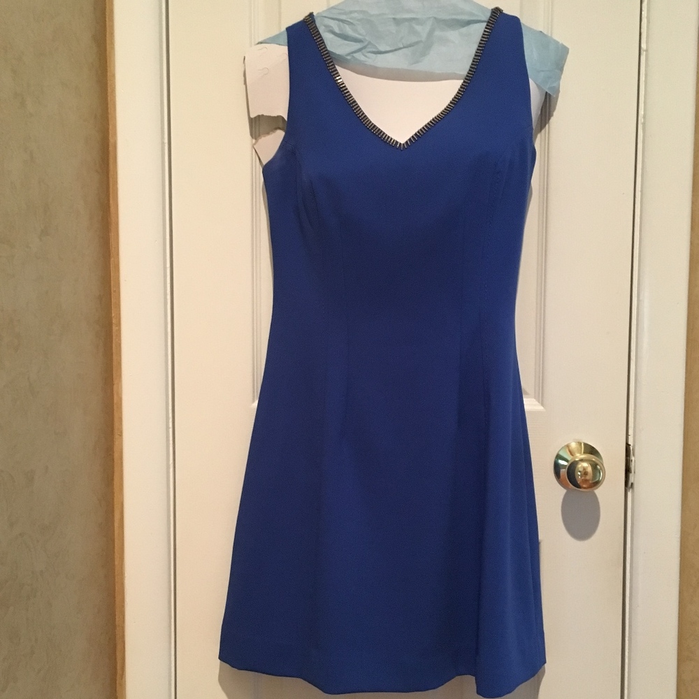 Blue Lily Pulitzer Dress with Detail along v-neck